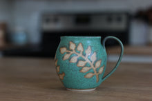 Load image into Gallery viewer, Bay Leaf Mug
