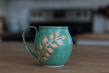 Load image into Gallery viewer, Bay Leaf Mug
