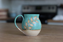 Load image into Gallery viewer, Bay Leaf Mug - Sandstone
